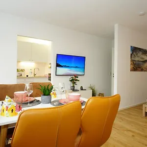 Relax - Orange Mit Pool Und Sauna Apartment