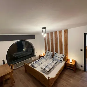 Bay Schwaebeleholz Mit 2 Schlafzimmern Apartment